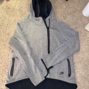 Nike sweater